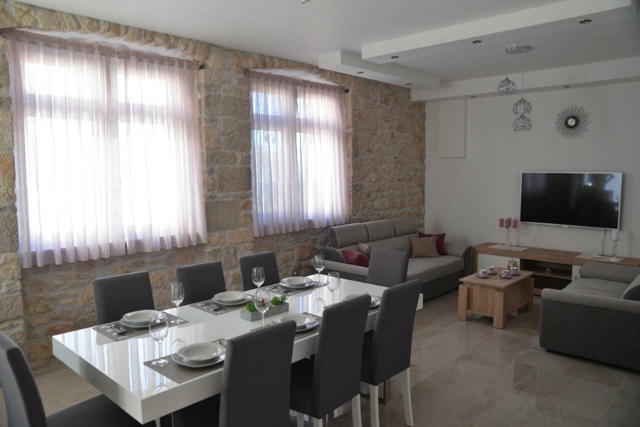 Apartmani Olujic Imotski Buitenkant foto