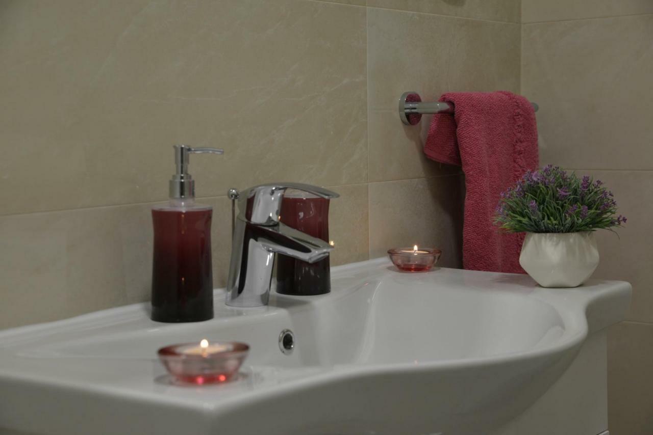 Apartmani Olujic Imotski Buitenkant foto