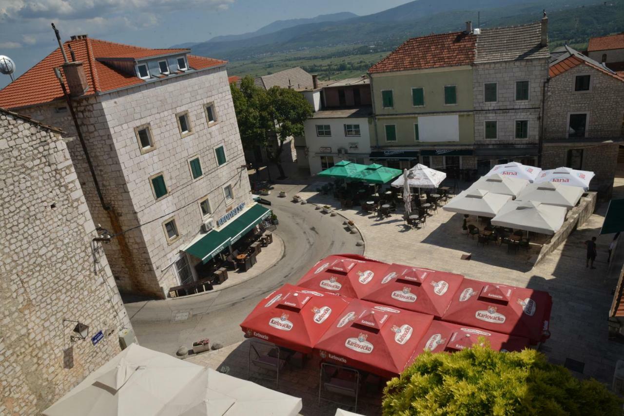 Apartmani Olujic Imotski Buitenkant foto